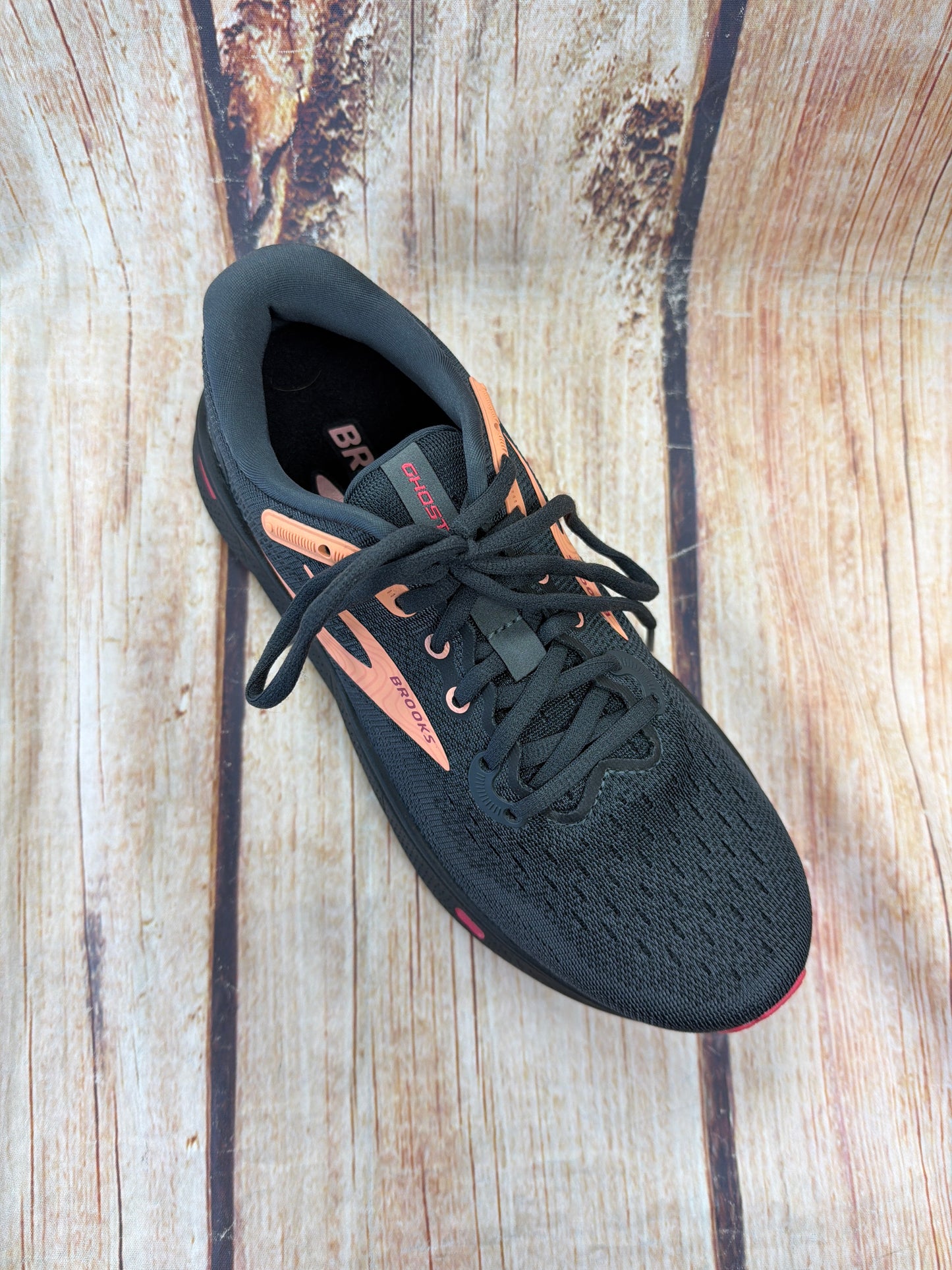 CLEARANCE Brooks 1203951-049 Ghost Max Black/Papaya Women's