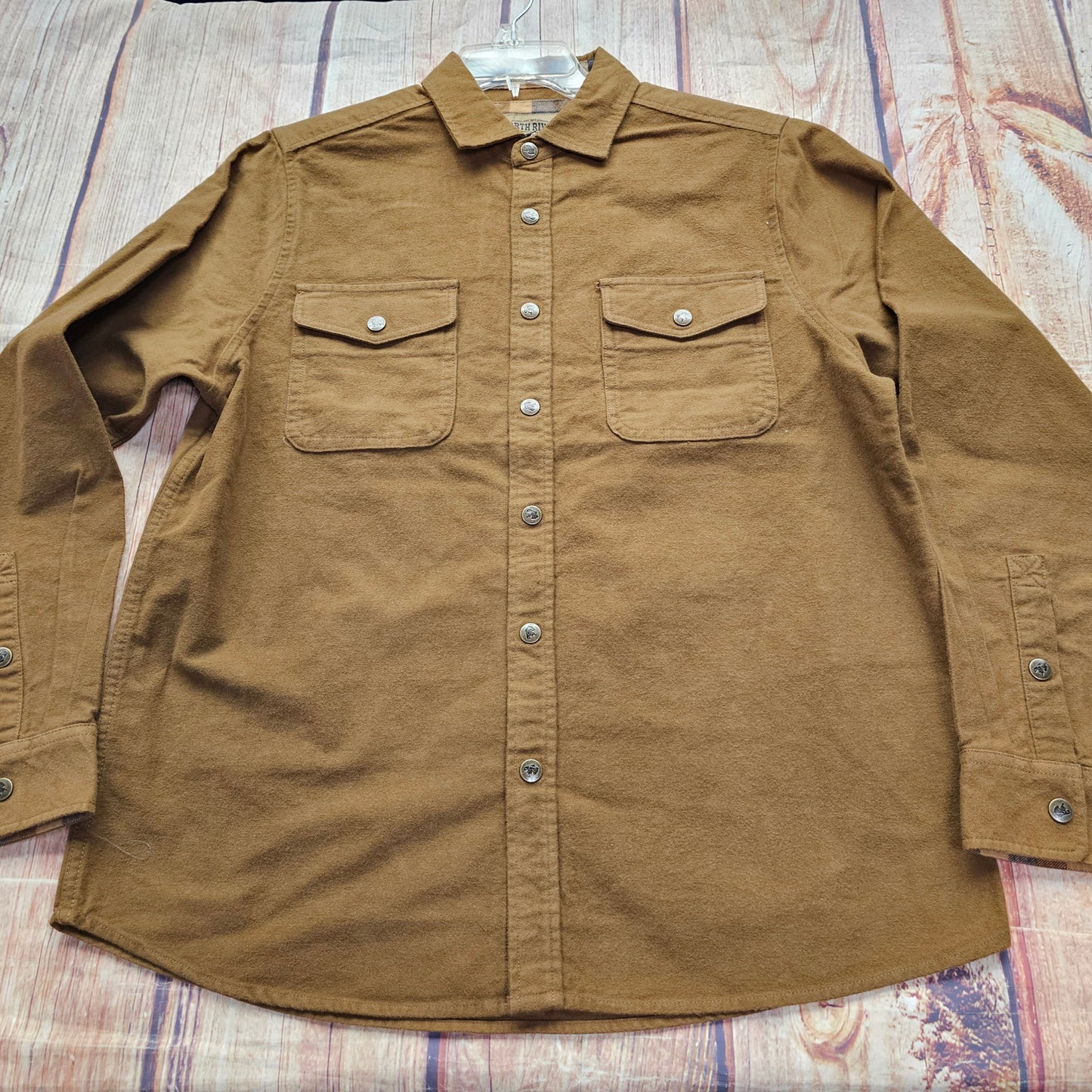 NORTH RIVER MEN'S SOLID SUEDED COTTON LONG SLEEVE BUTTON UP SHIRT NRM8057