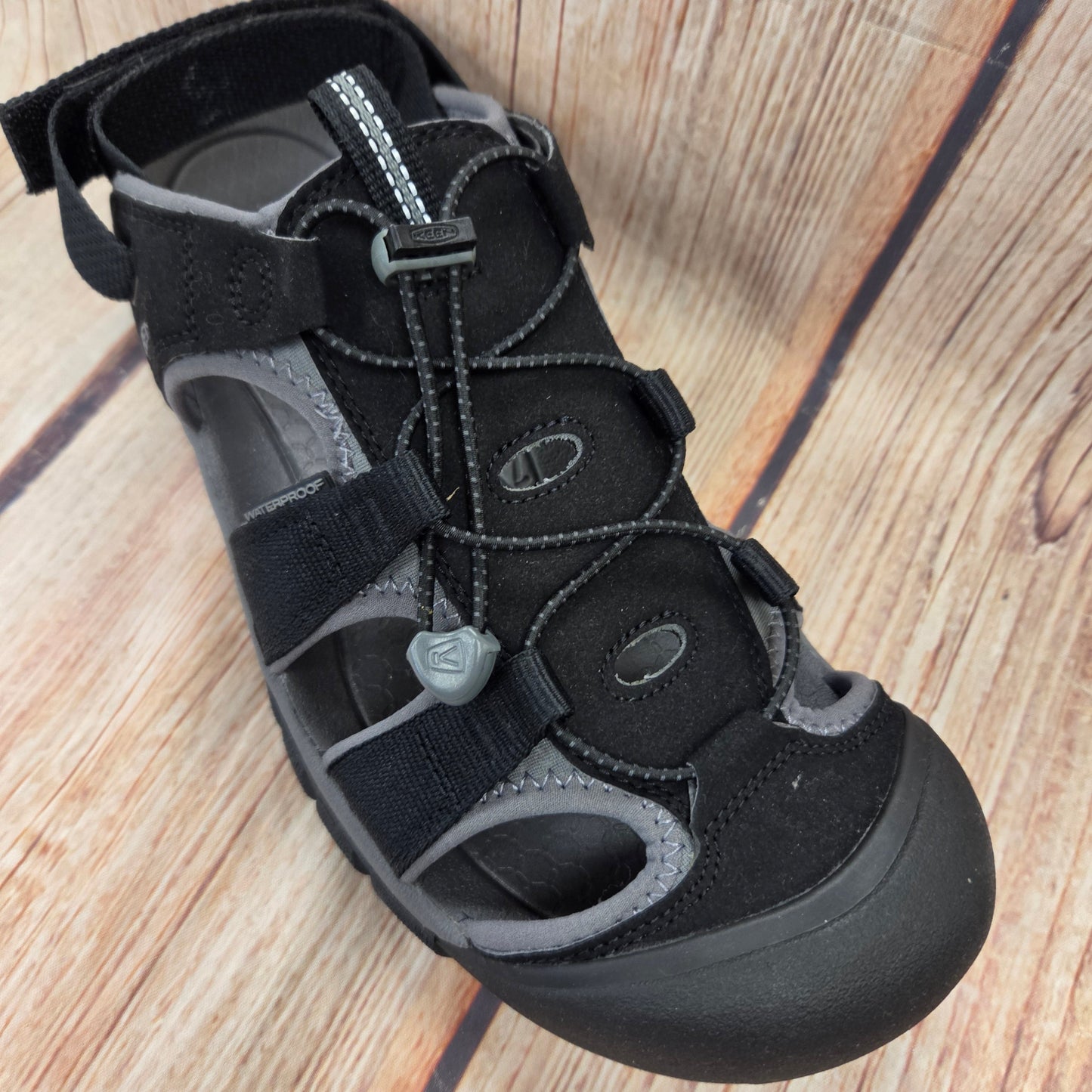 CLEARANCE Keen 1022272 Rapids Sandal Black Men