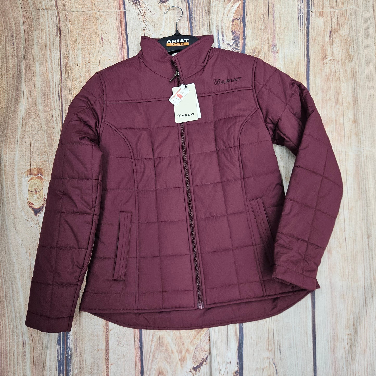 ARIAT WMNS CRIUS INS JKT WINE 10062551