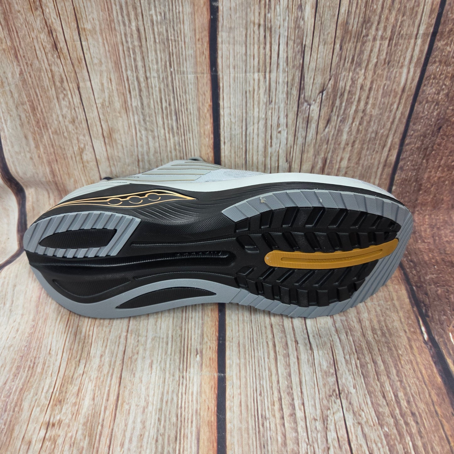 CLEARANCE Saucony S20813-14 Endorphin Shift 3 Concrete/Wood Gris Men's #29