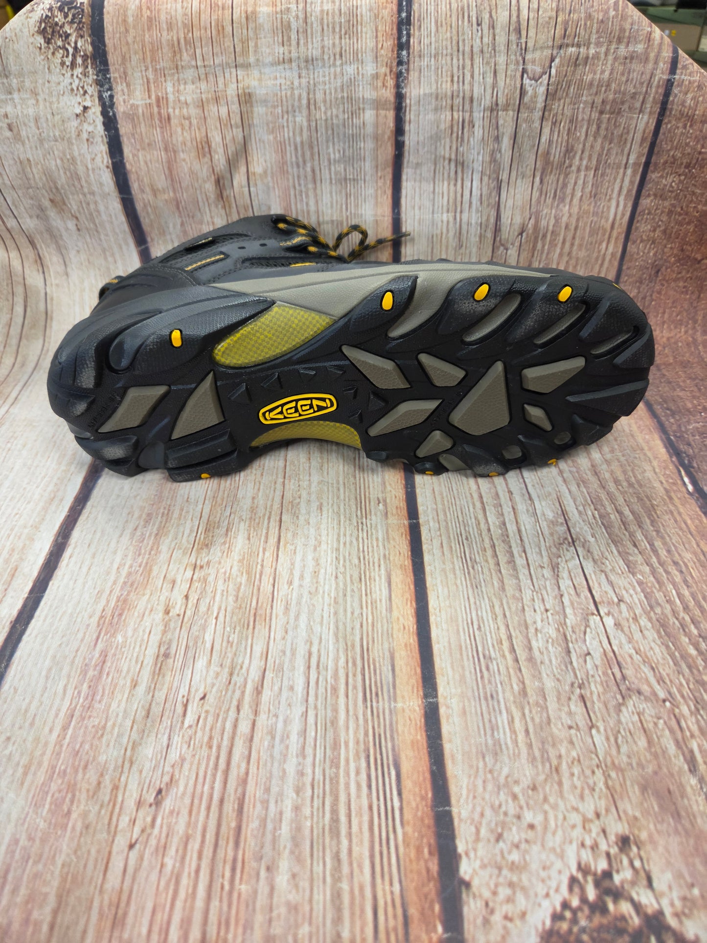 CLEARANCE Keen 1018079 Lansing Mid WP Steel Toe Men's