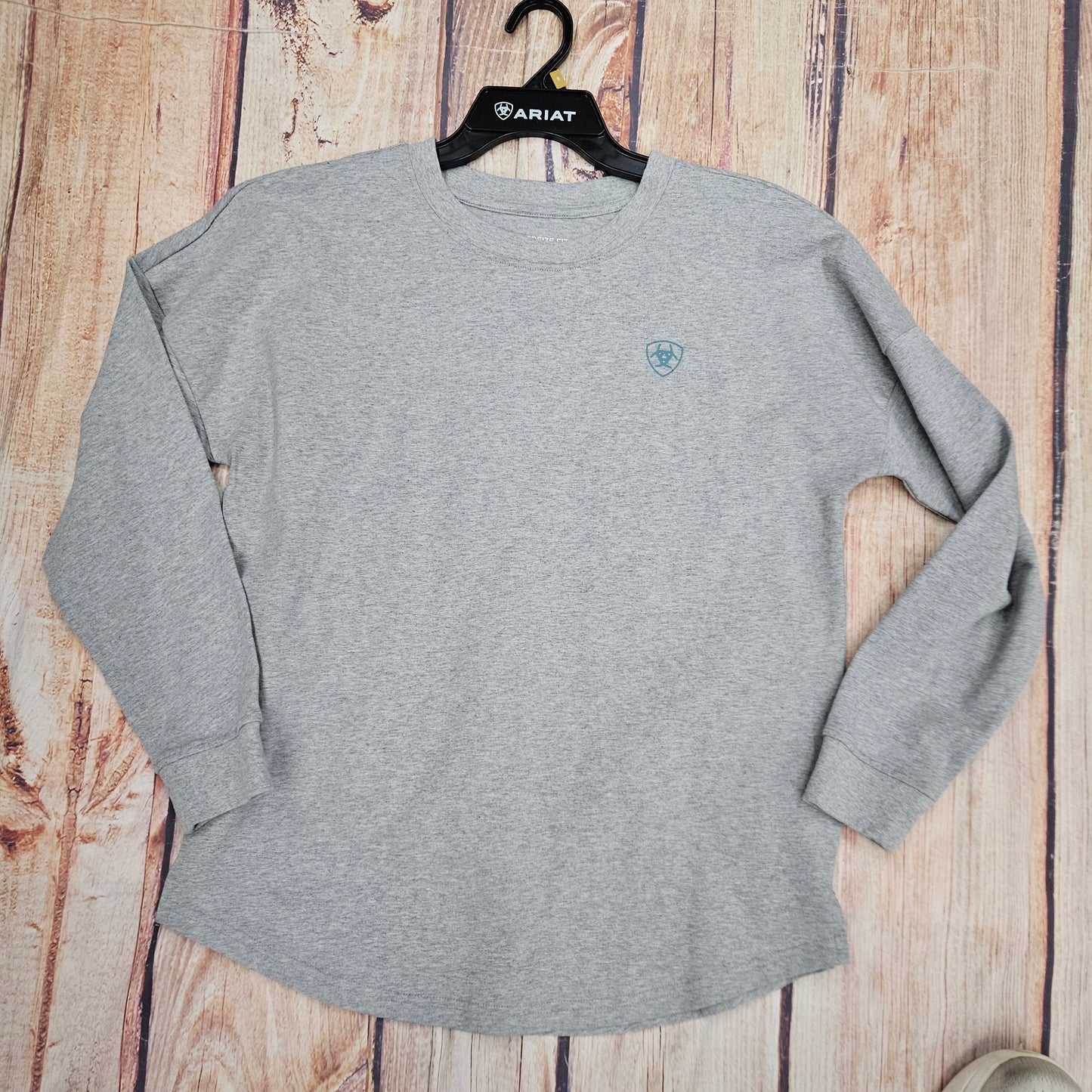 ARIAT WOMENS FUN FARM OVERSIZED LS TSHIRT 10048646