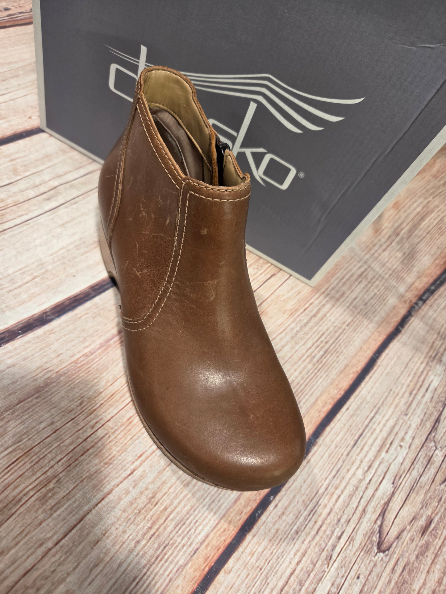 CLEARANCE Dansko 9425-151600 Barbara Oiled Brown Nubuck Leather