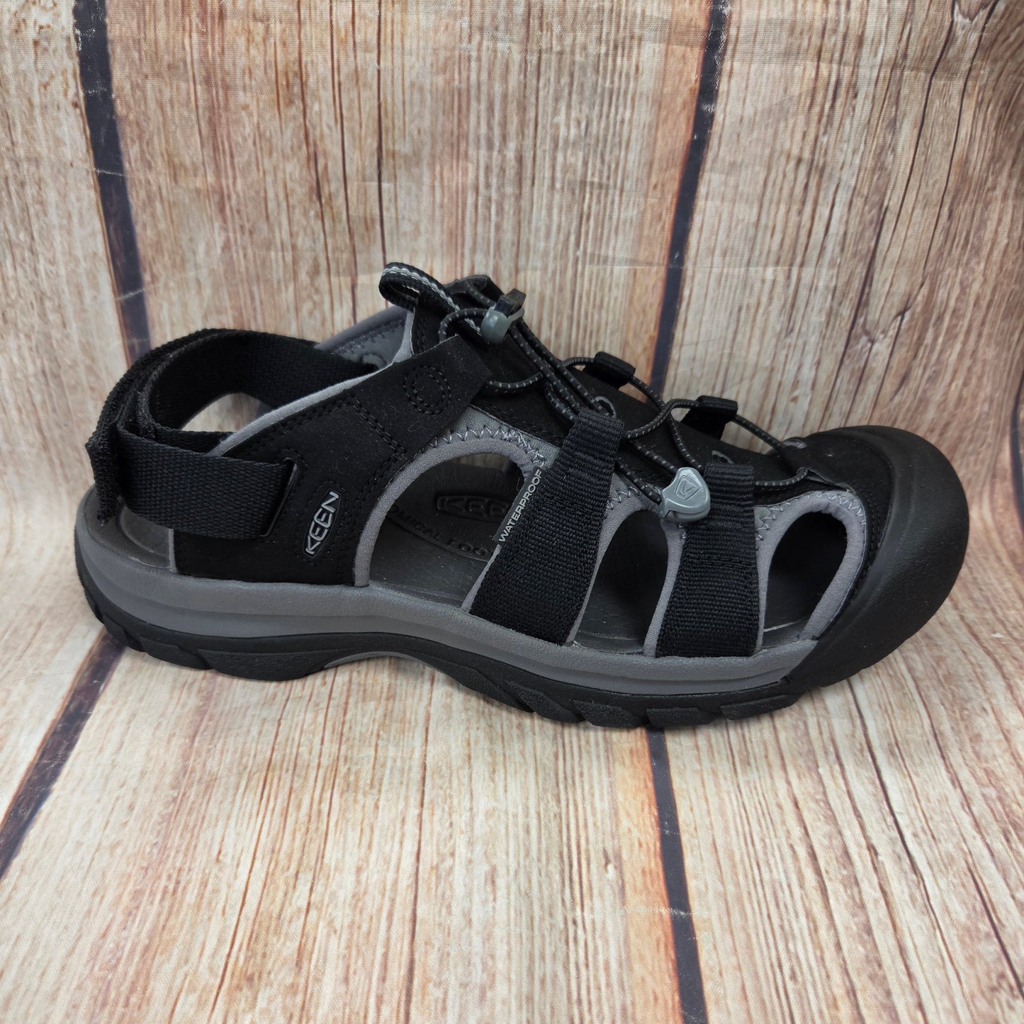 CLEARANCE Keen 1022272 Rapids Sandal Black Men