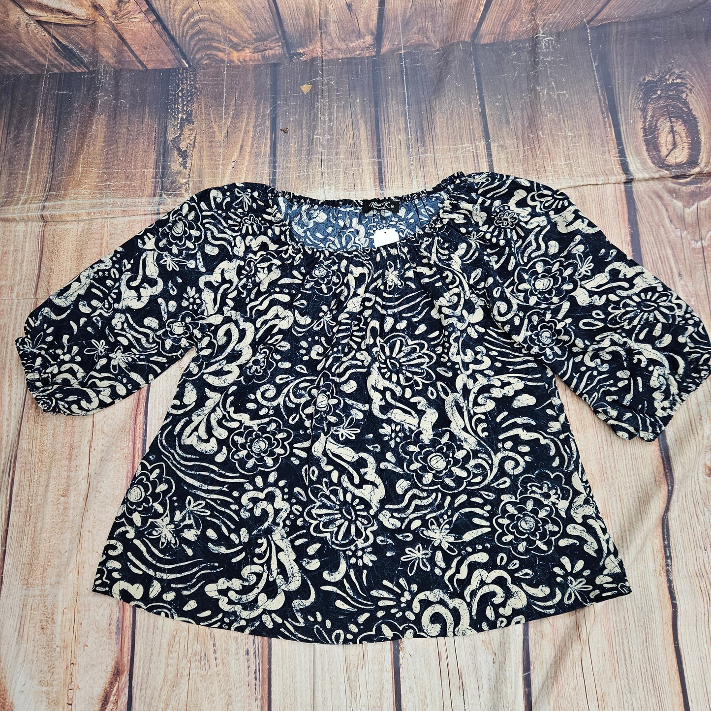 PAPILLON FLORAL BLOUSE W/ELASTIC CUFF PT18101
