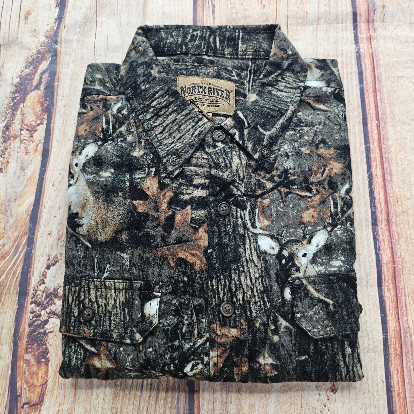 NORTH RIVER LONG SLEEVE BUTTON UP CAMO W/ DEER PRINT NRM6399