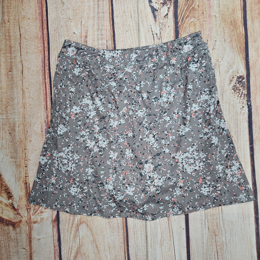 NORTH RIVER FLORAL PRINT GRAY SKORT