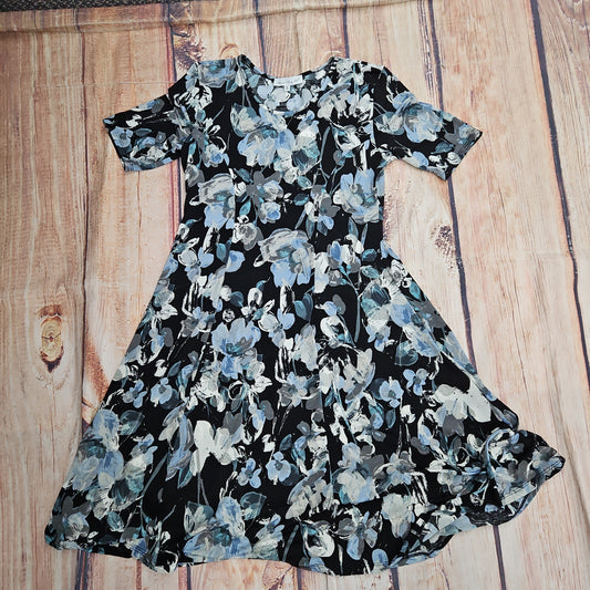 KEREN HART BLACK FLORAL SHORTSLEEVE DRESS