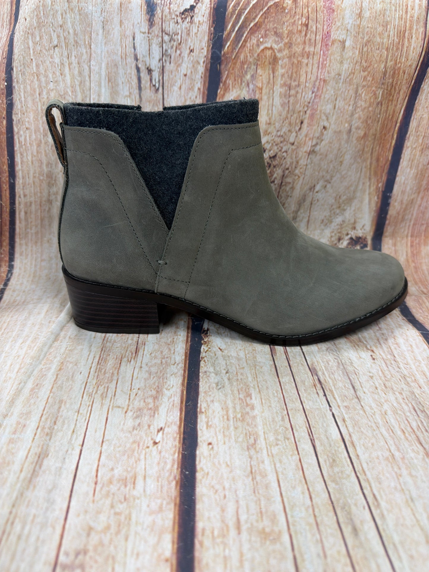 CLEARANCE Vionic Hope Joslyn Charcoal Grey