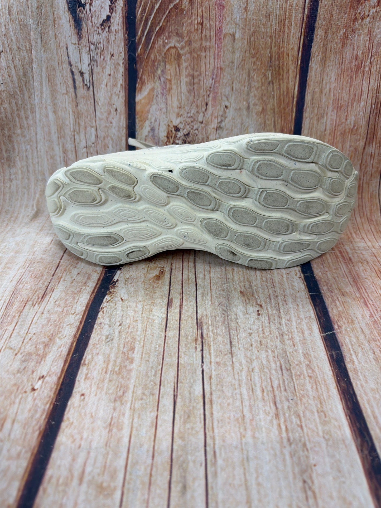 CLEARANCE New Balance W108013A Beige Fresh Foam Women