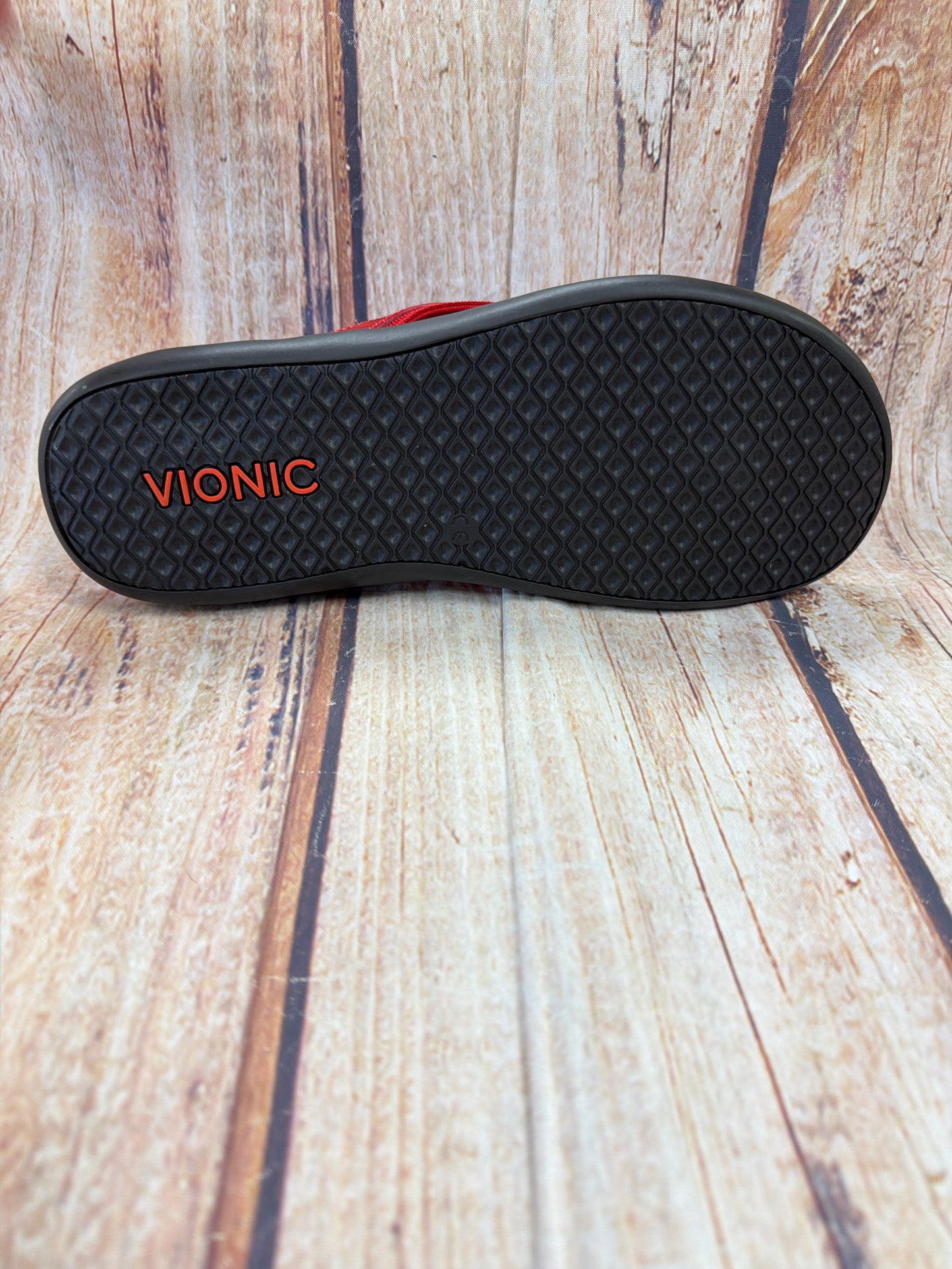 CLEARANCE Vionic 44Tide II Red Patent