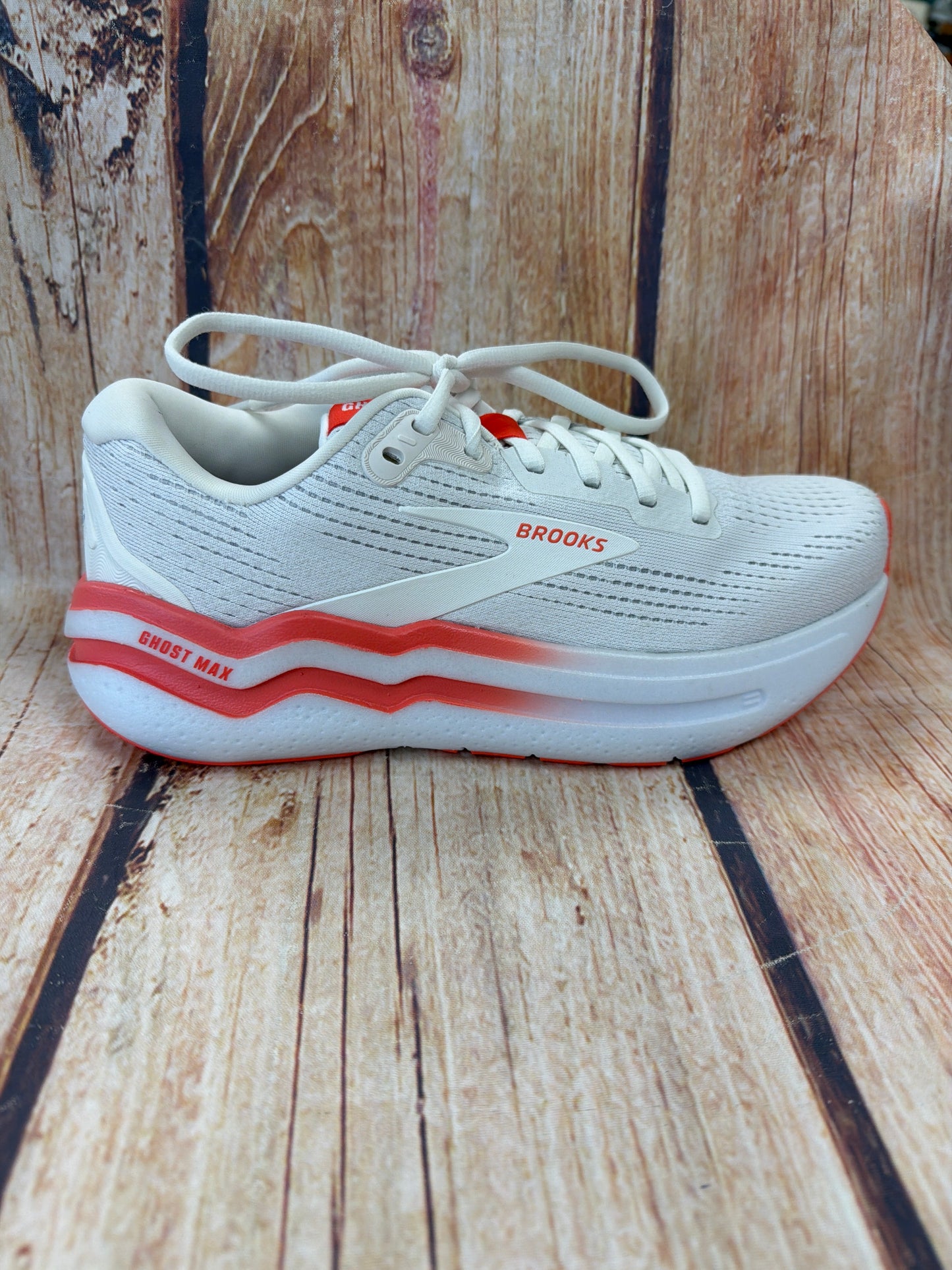 CLEARANCE Brooks 120420-174 Ghost Max 2 White/Hot Coral Womens