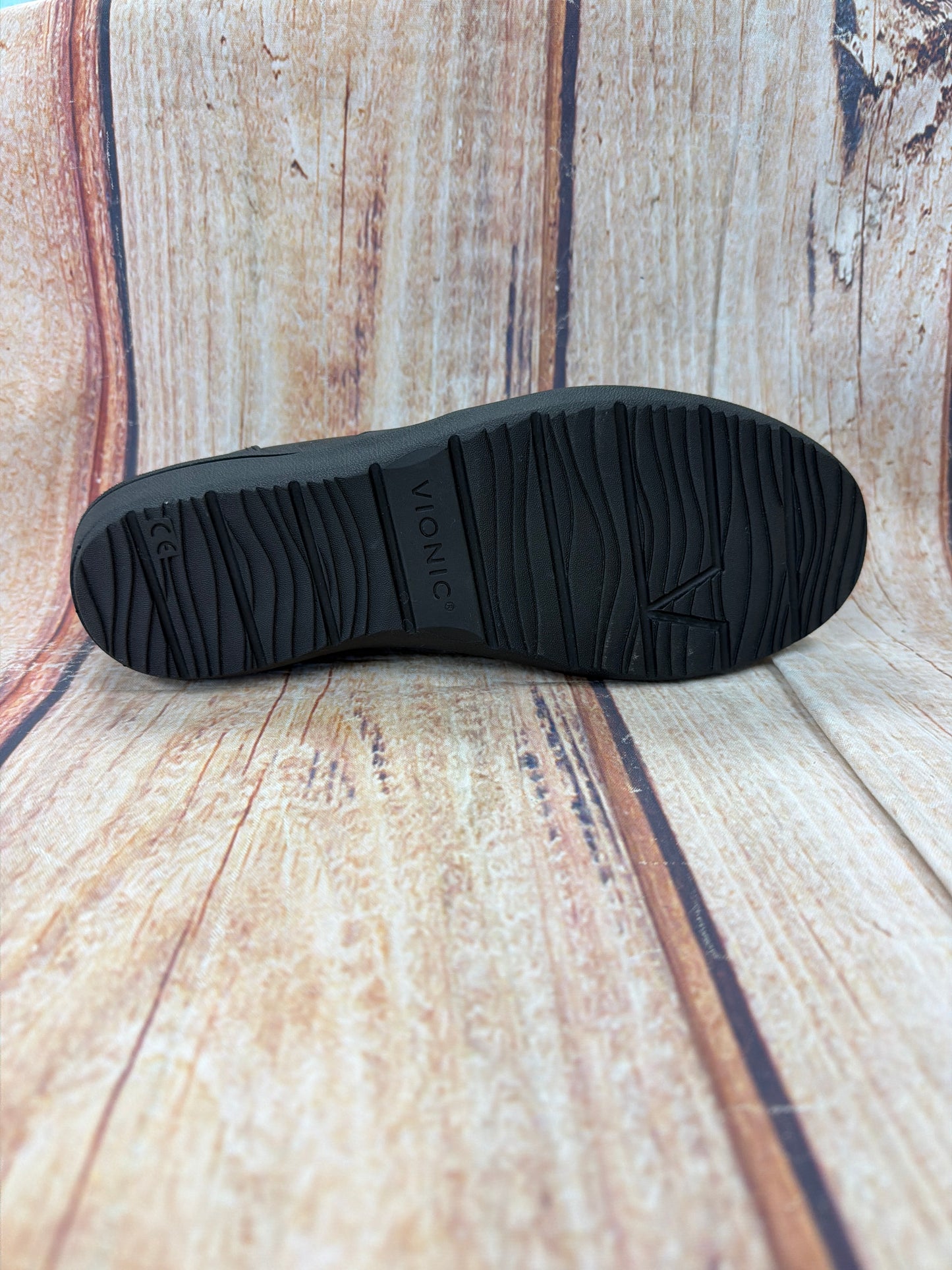 CLEARANCE Vionic Magnolia Gianna Black Leather
