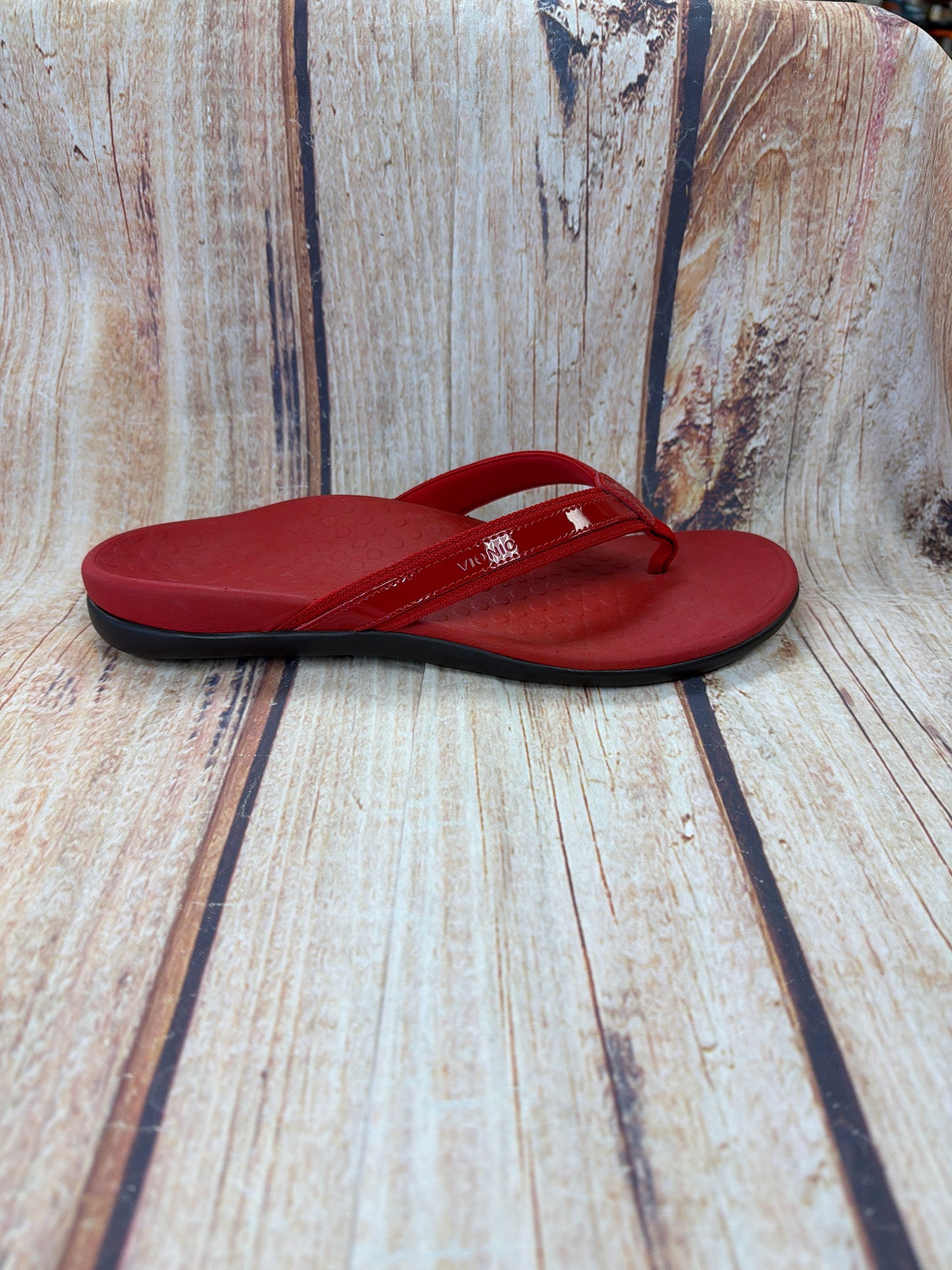 CLEARANCE Vionic 44Tide II Red Patent