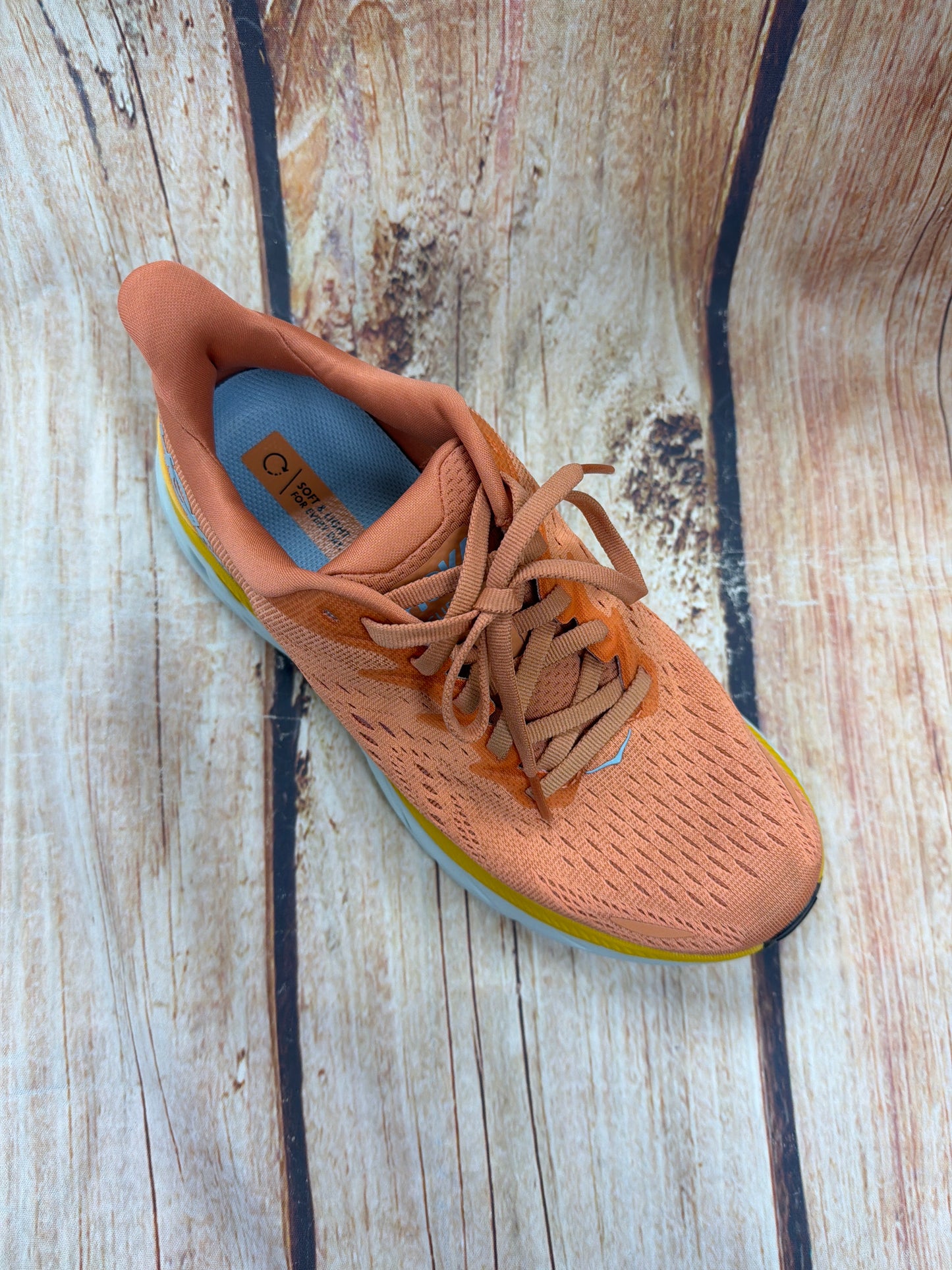 CLEARANCE Hoka 1119394/SBSCR Clifton 8 Sun Baked/Shell Coral Women