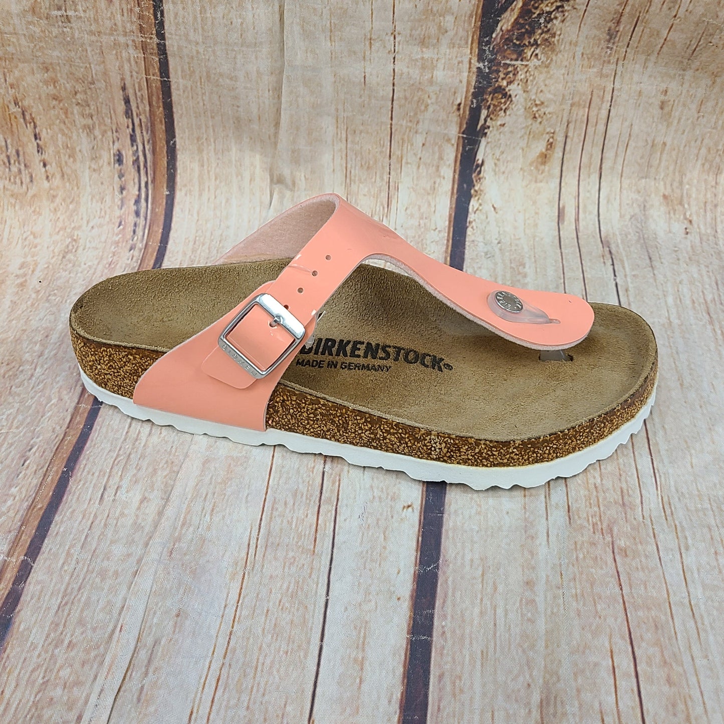 CLEARANCE 1019405 Birkenstock Gizeh Patent Peach #39