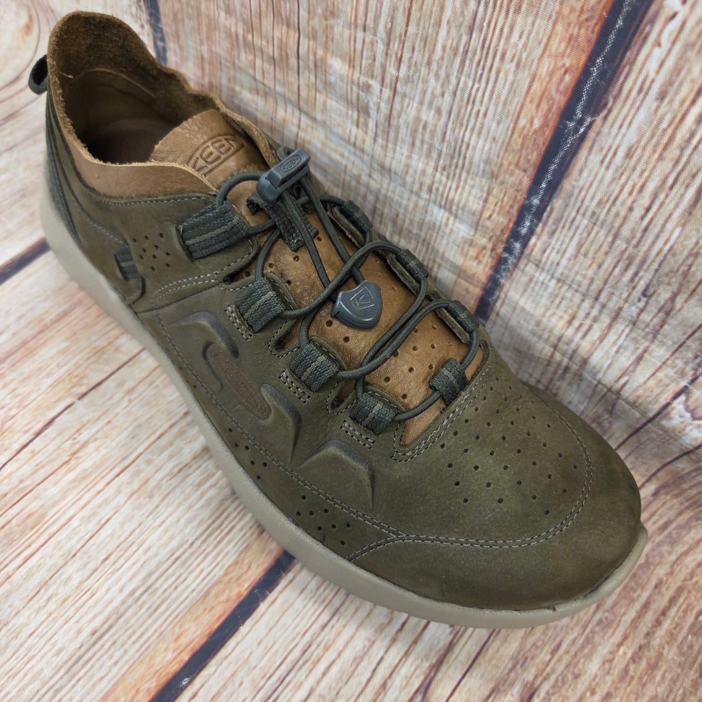 CLEARANCE Keen 102662 Highland Slip On Tennis Shoe Olive Men's #12