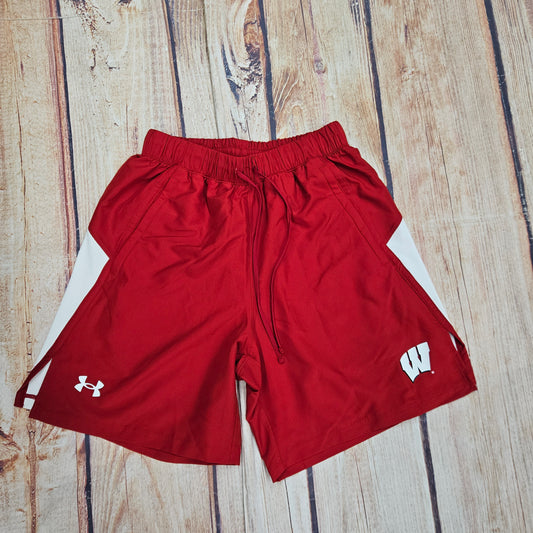 UNDER ARMOUR  MNS RED WISCONSIN WOVEN SHORTS