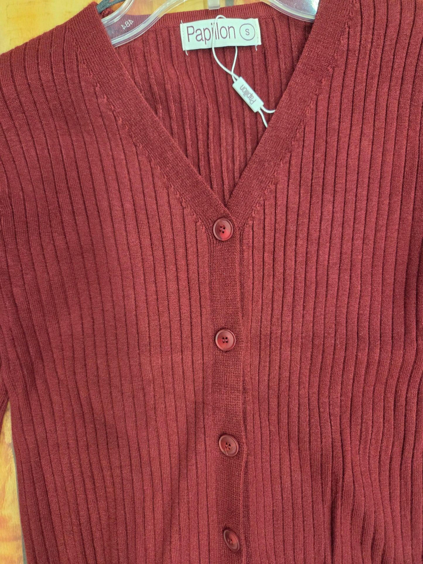 PAPILLON RIBBED CROP CARDIGAN BURGUNDY ST21285