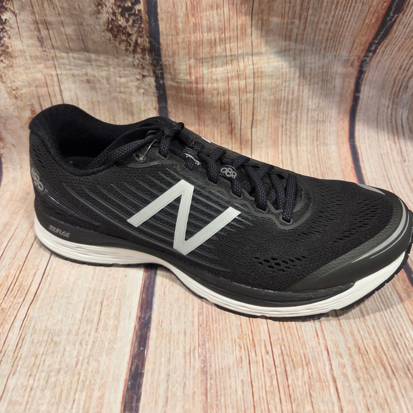 CLEARANCE New Balance M880BK8 Men's #38