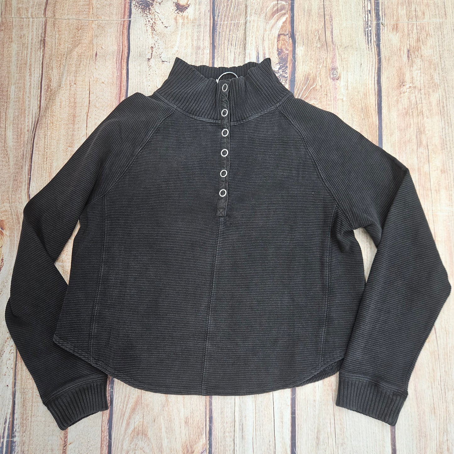 FLAG AND ANTHEM ADRIANA SNAP FRONT PULLOVER H025T7542W