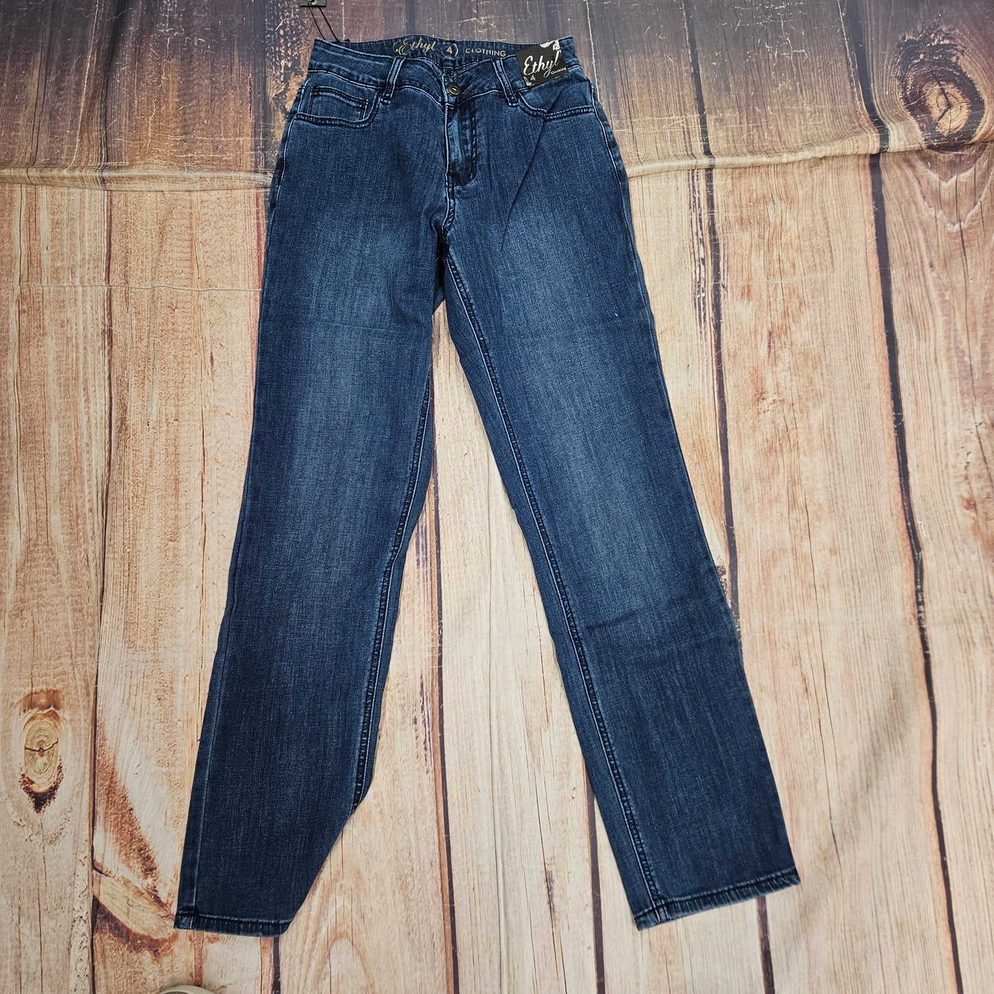 ETHYL ZIP FLY MID WASH STRAIGHT LEG-Z532720