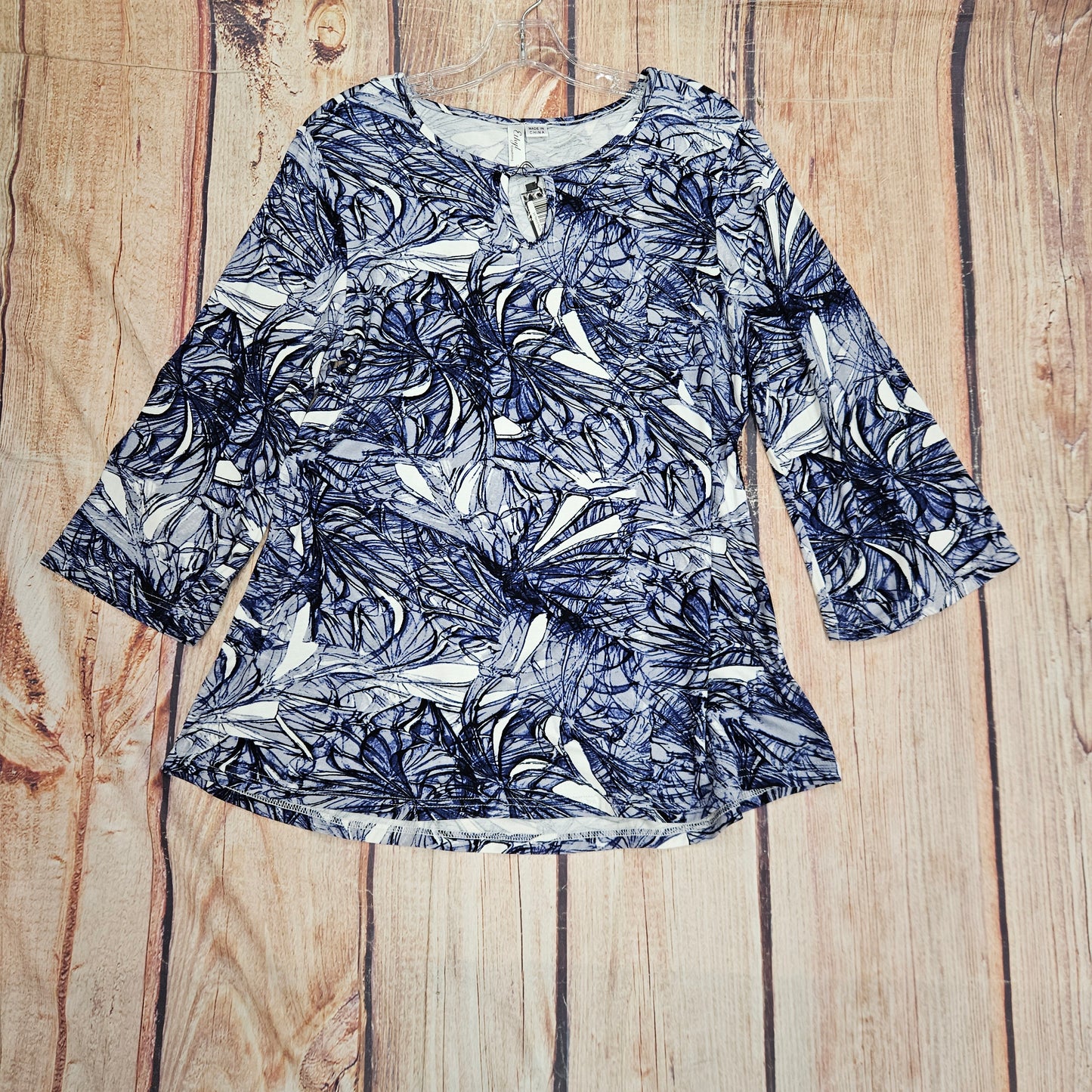 ETHYL BLUE AND WHITE KNITB TOP 220512P1