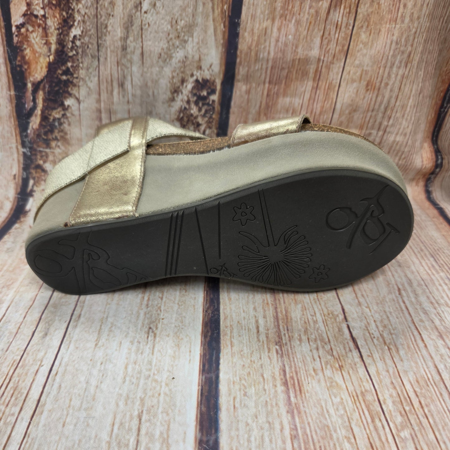 CLEARANCE OTBT Bushnell Gold Wedge #2
