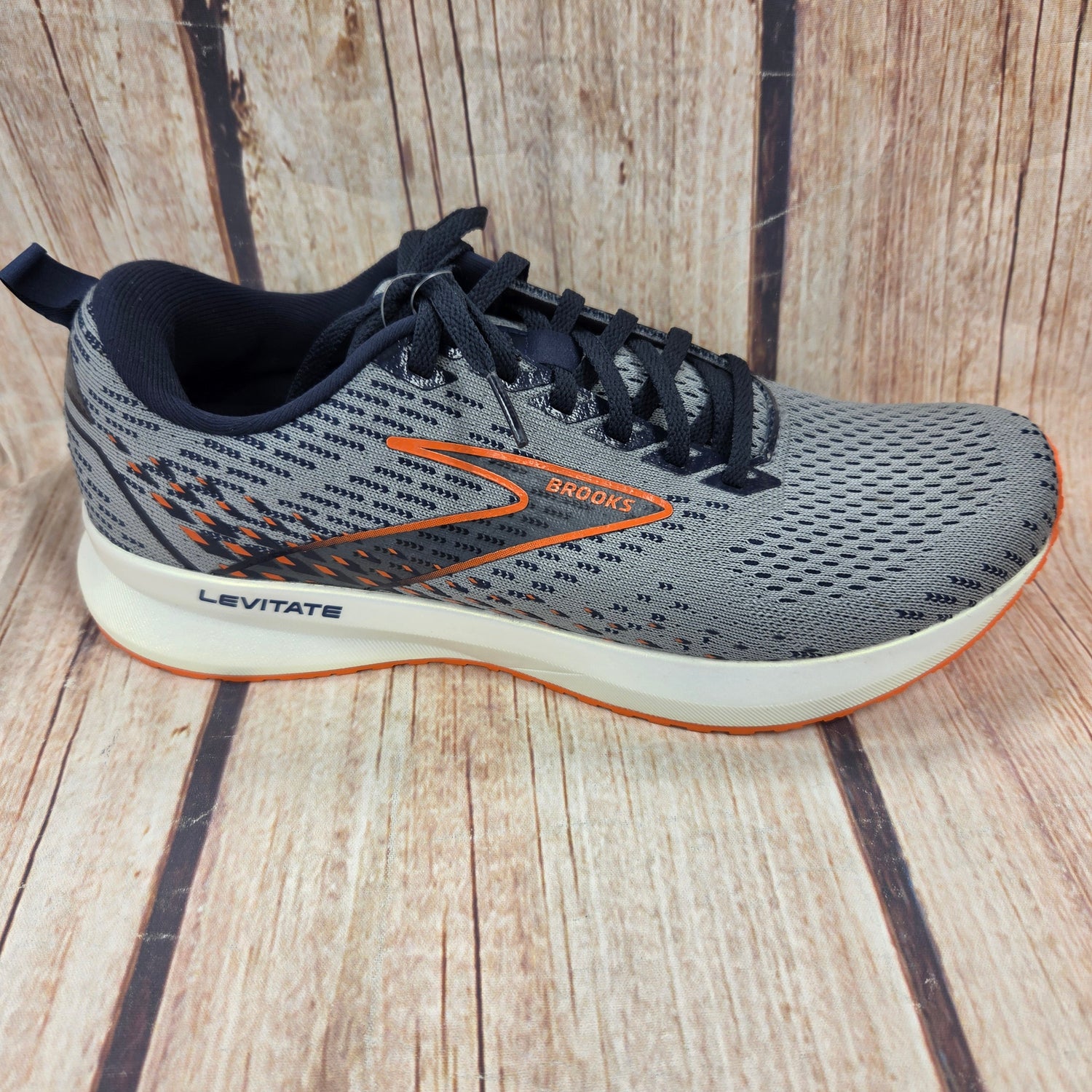 BROOKS SHOES