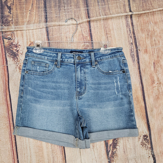 FLAG AND ANTHEM SHELBY 4.5 INCH CUFFED DENIM SHORT SP26SHO364W