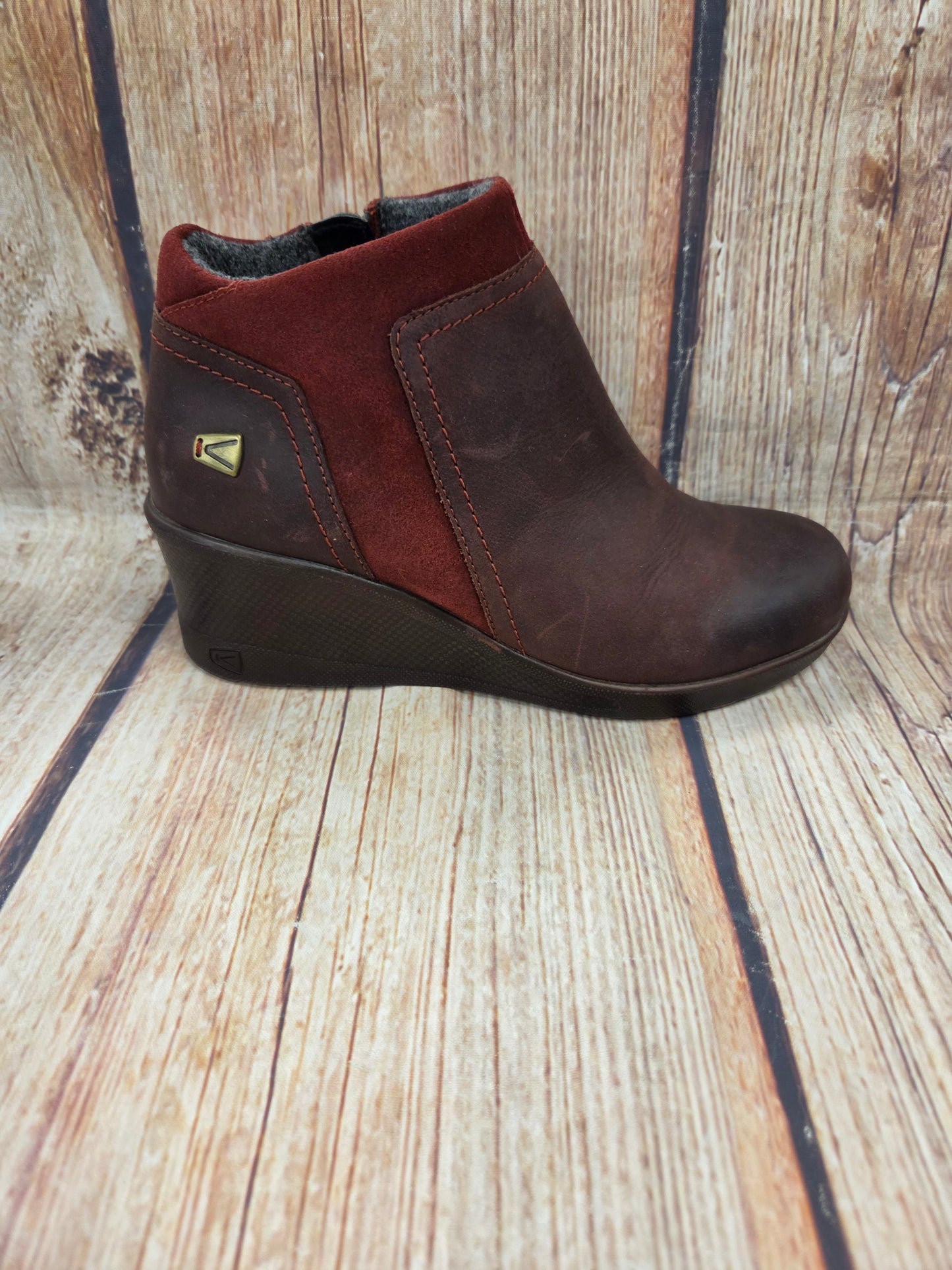 CLEARANCE Keen 1015113 Wedge Zip Dahlia Red Women's #84