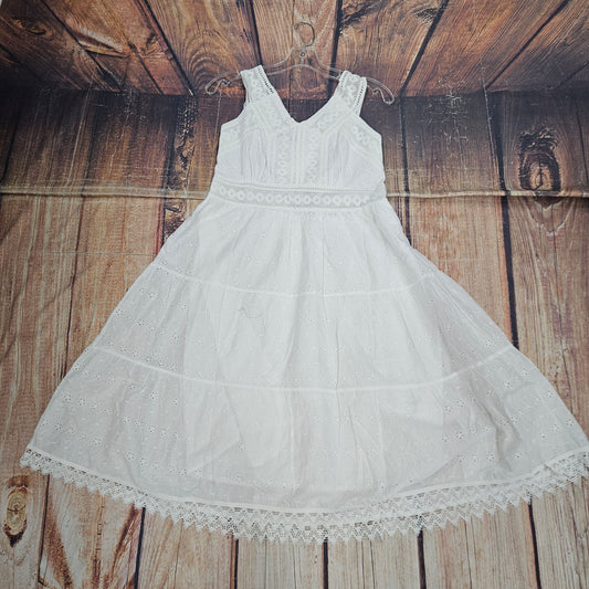 PAPILLON EYELET V NCK WHITE DRESS PD20594