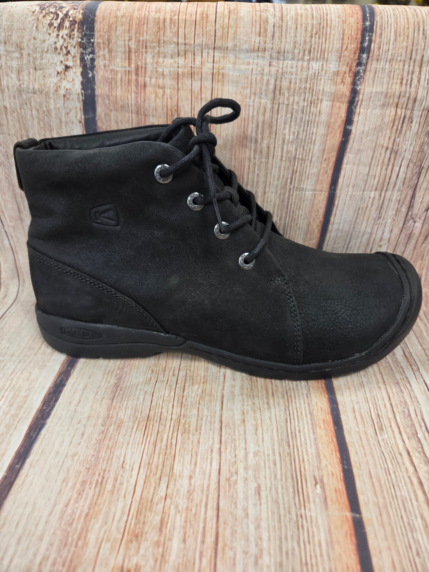CLEARANCE Keen 13016-BLCK Bidwell Chukka Men