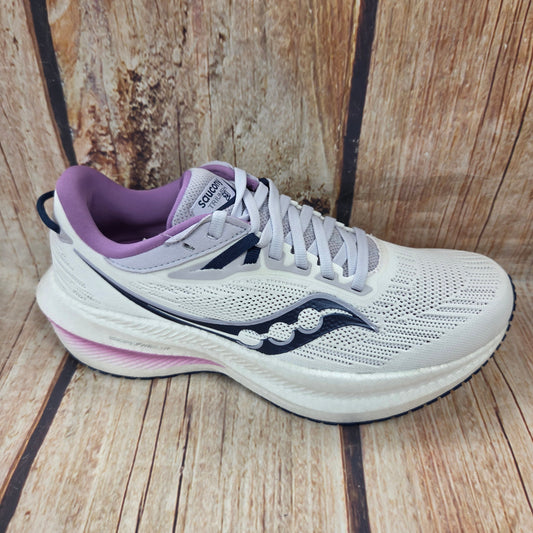 CLEARANCE Saucony S10881-31 Triumph 21 White/Indigo/Lavendar Women's #00