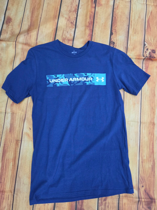 UA CAMO CHEST STRIPE SS BLUE 1376830