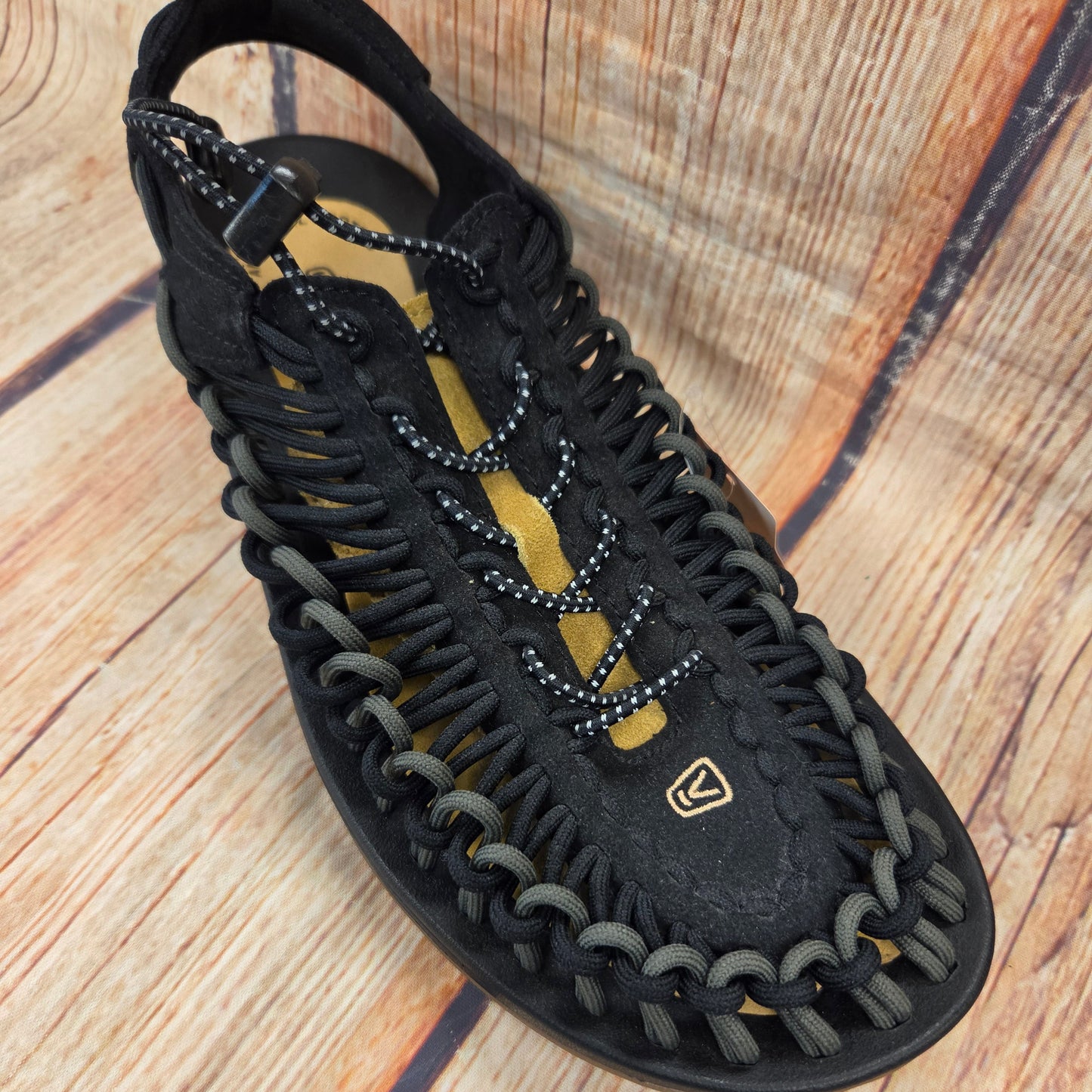 CLEARANCE Keen 1025178 Uneek Black Men's #44