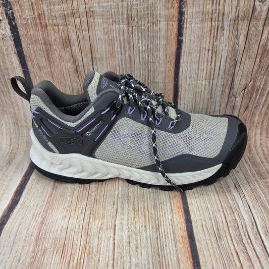 CLEARANCE Keen 1025913 NXIS Evo WP Sneaker Women's