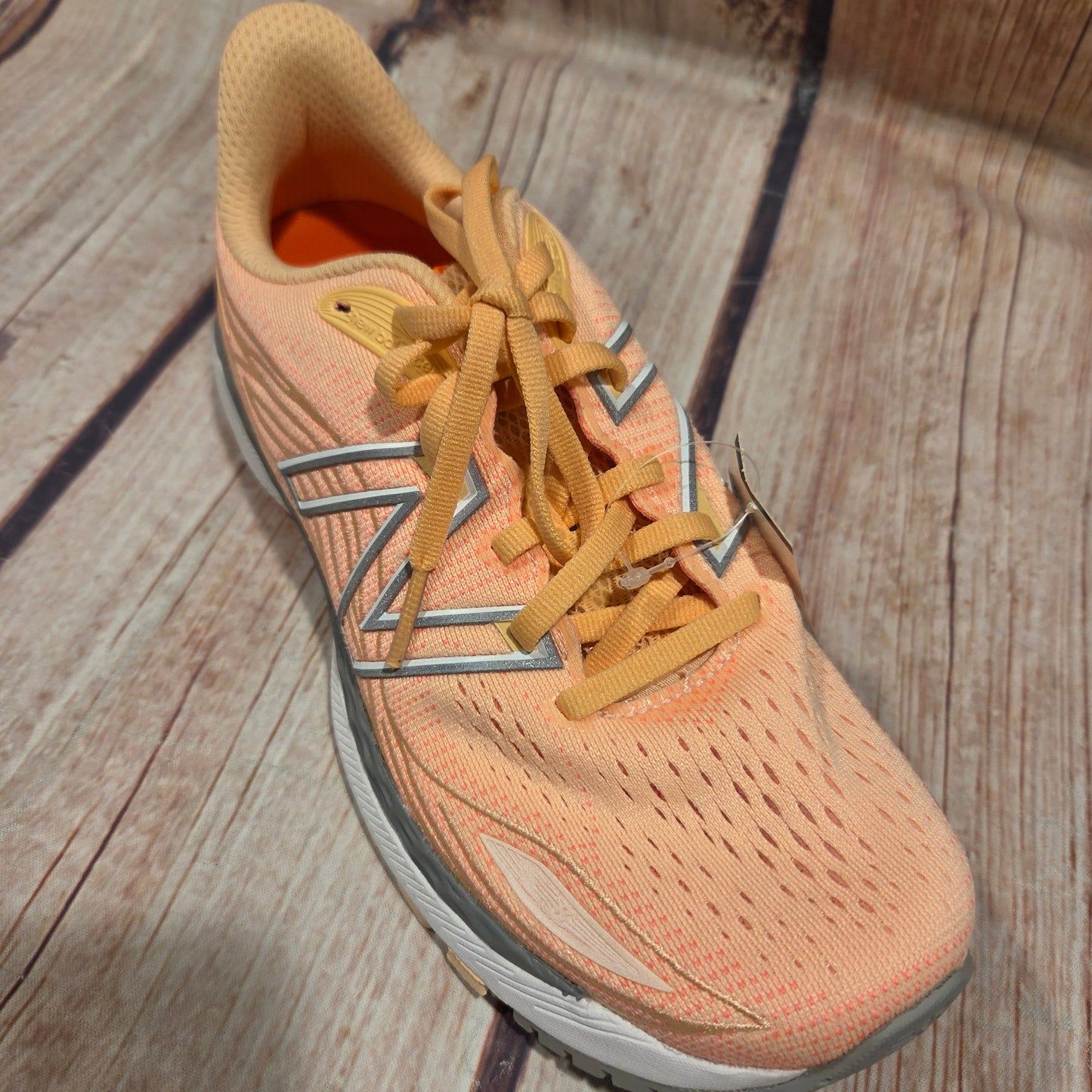 CLEARANCE New Balance W860C12 Orange/Peach/Mango Women's #8