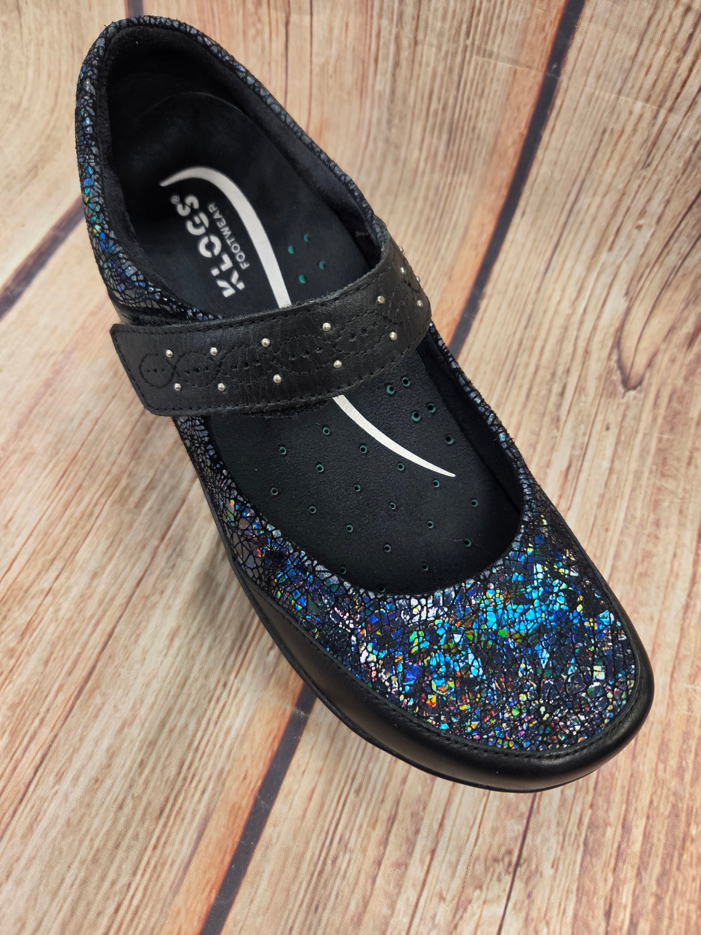 CLEARANCE Klogs 0414 Silverton Mary Jane Black Prism