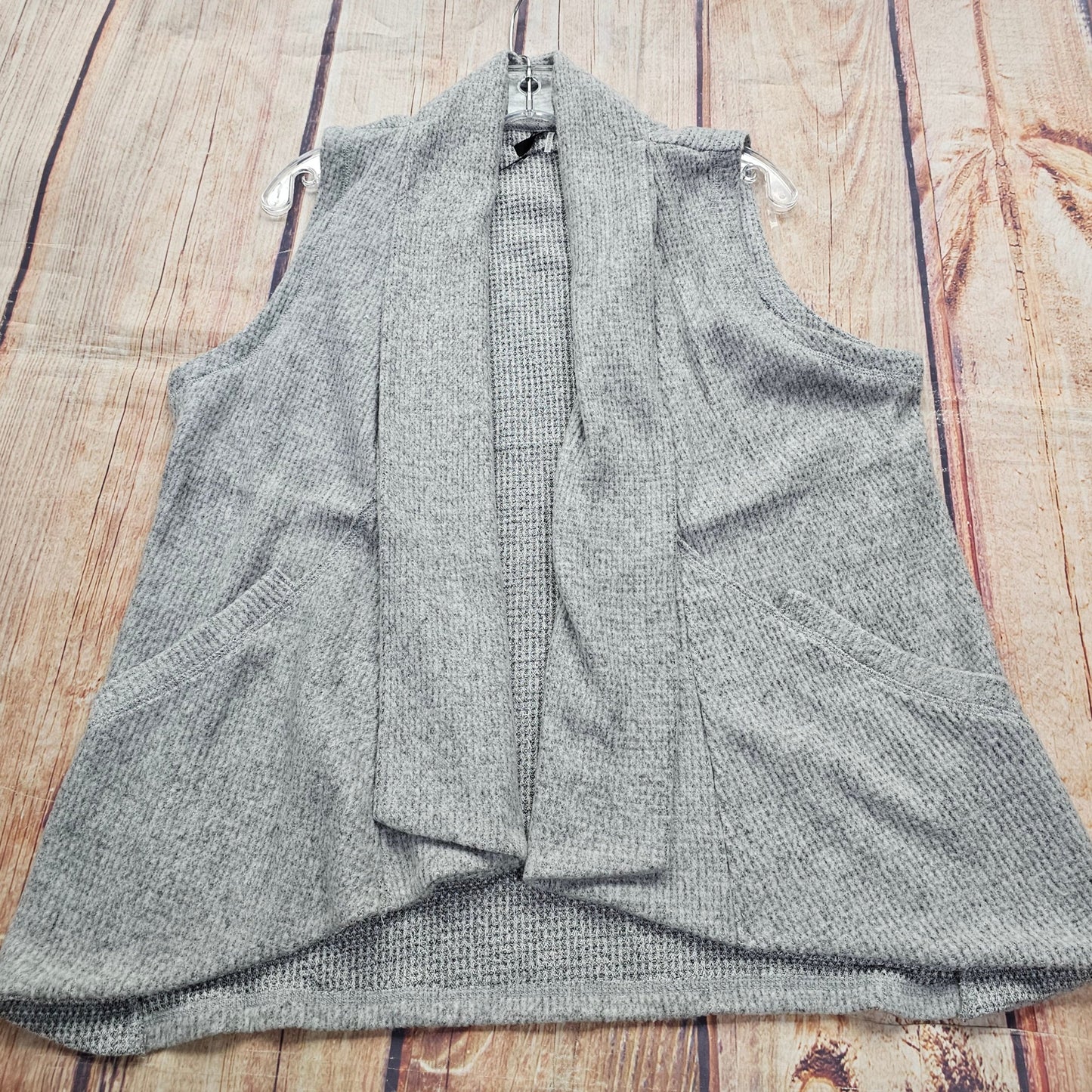 NORTH RIVER WAFFLE SWEATER VEST SILVER