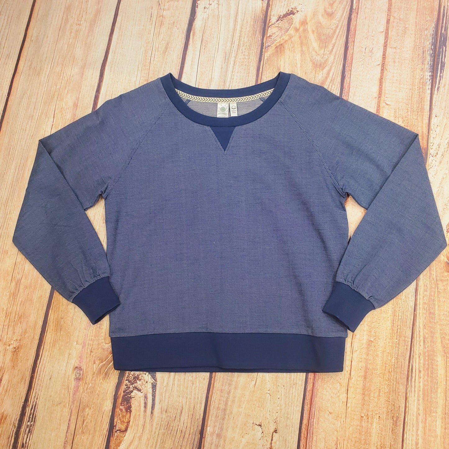 AVENTURA SAVITA SOLID SWEATSHIRT INSIGNIA BLUE